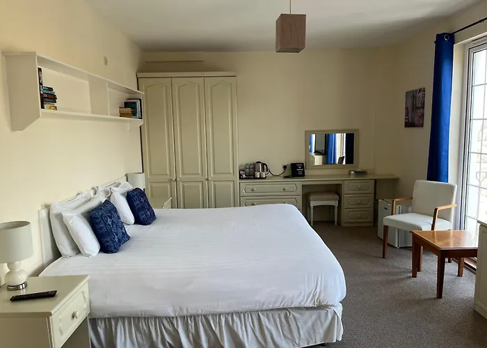 The Of Wales 4* St Ouen