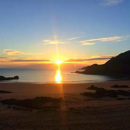 بيت ريفي The Of Wales 4*
