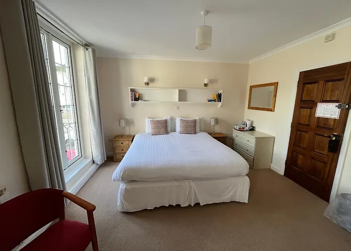 The Of Wales St Ouen