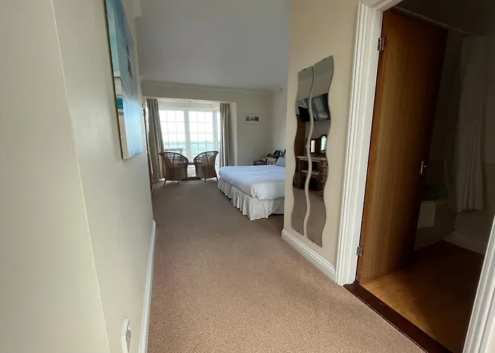 The Of Wales St Ouen